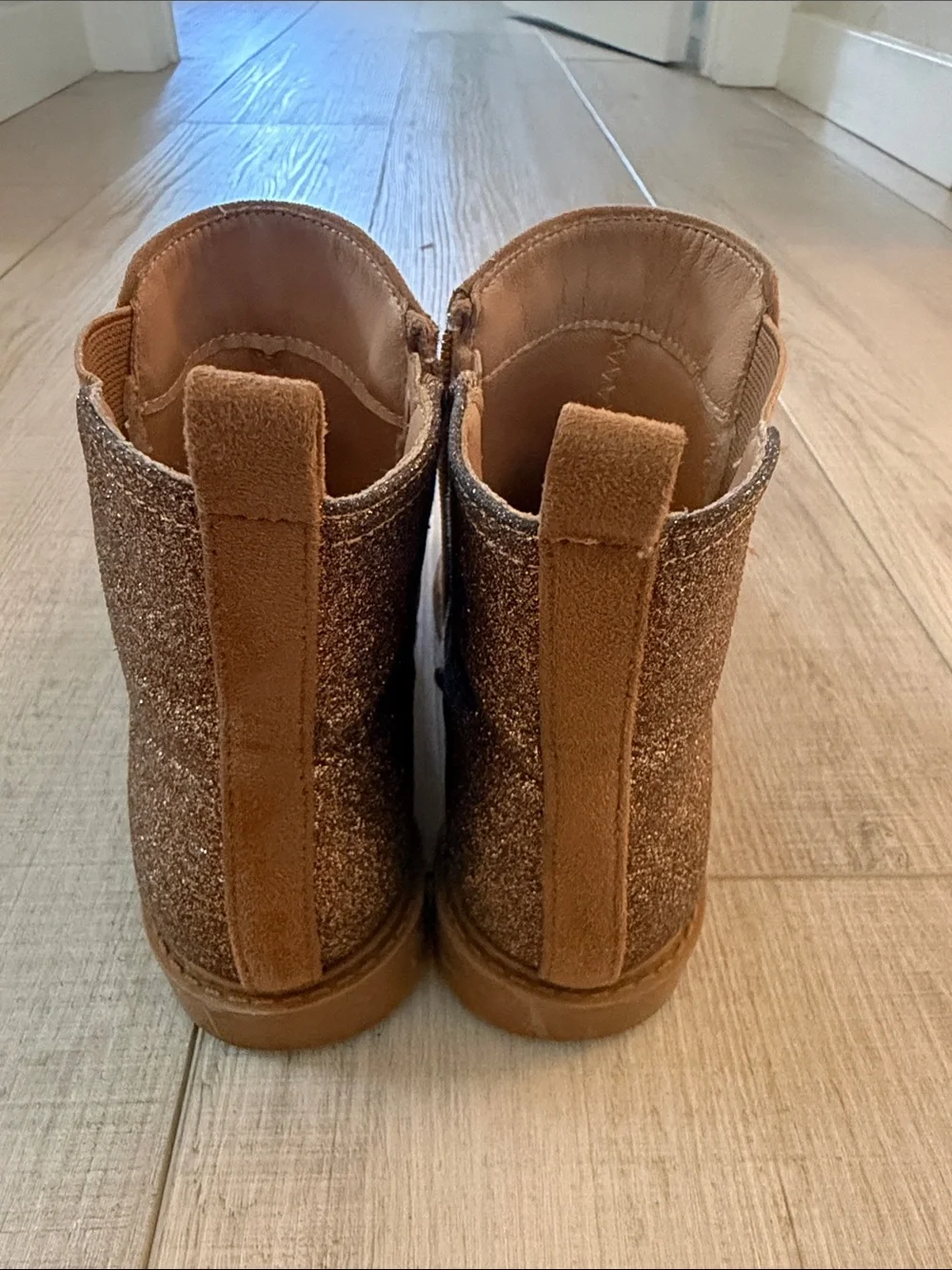 Girls Sparkly Faux Suede Boots